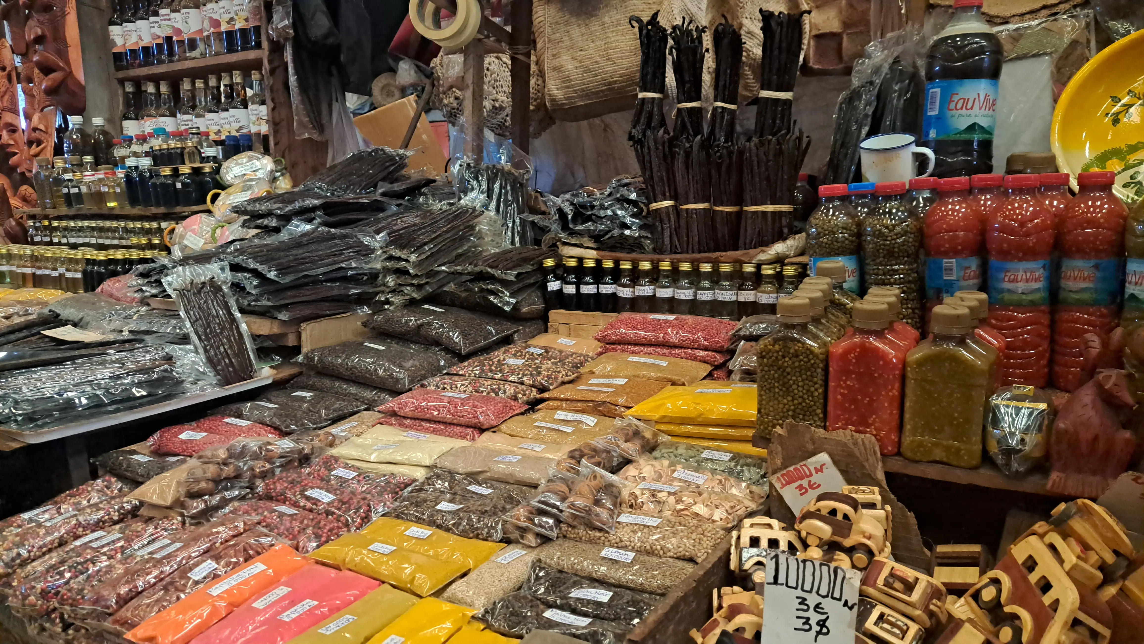 Vanilla beans displayed in Nosy Be market – explore Madagascar’s export treasures